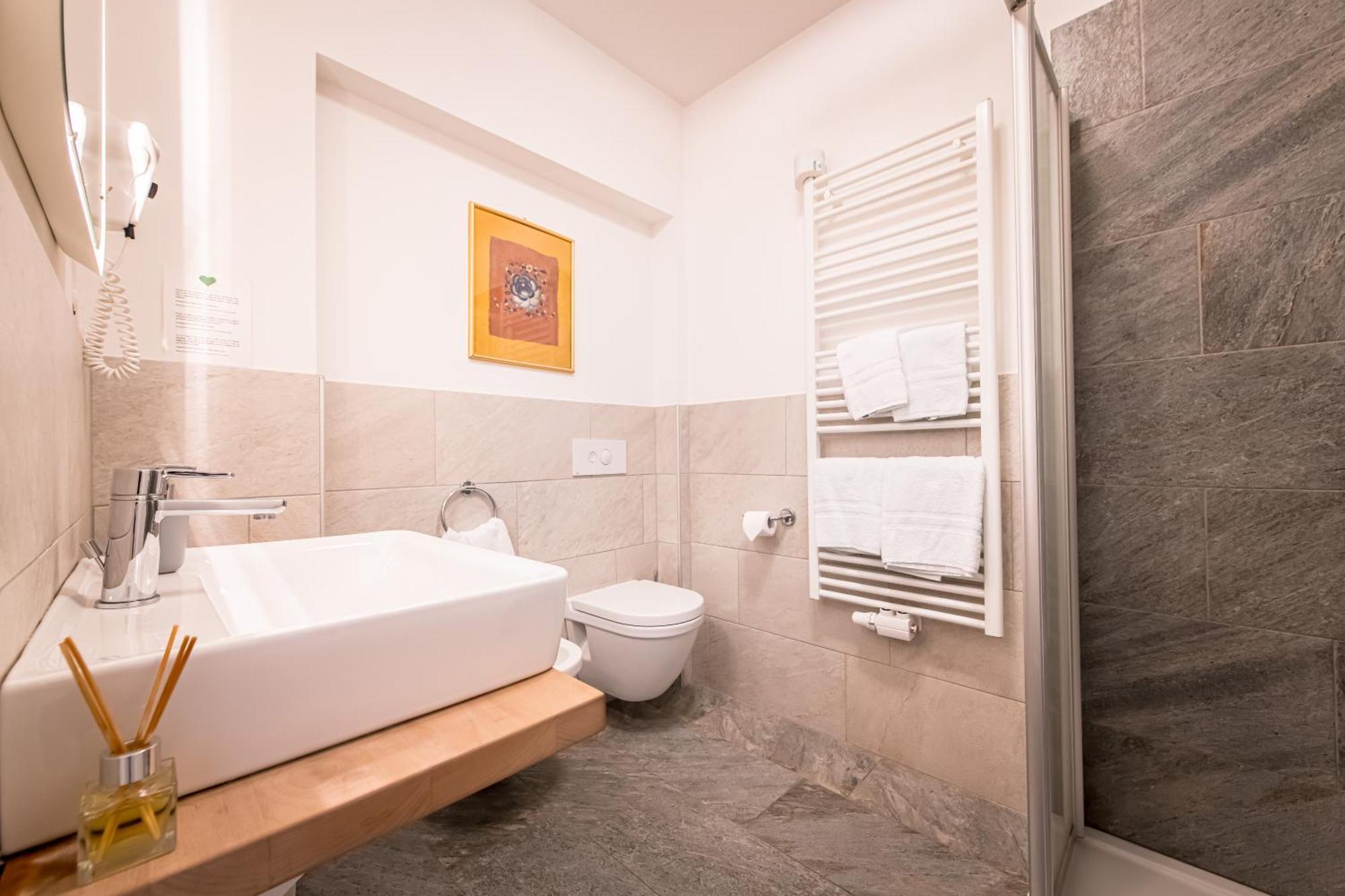 Am Schloss Guest House Бруніко Номер фото